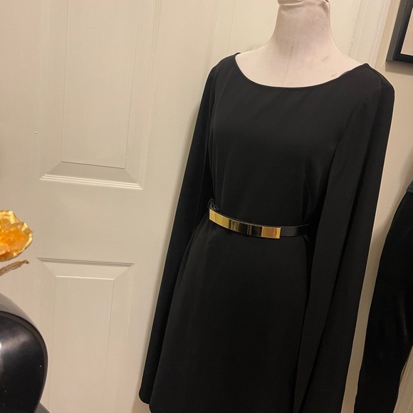 Eliza beautiful mini dress with gorgeous gold belt and attached shawls - Picture 5 of 15